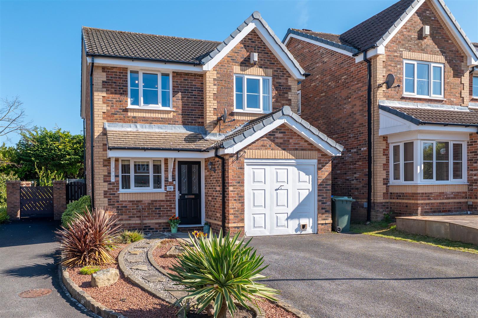 3 bed property in Lostock Meadow, Chorley